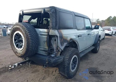 2022 Ford Bronco Badlands z USA, uszkodzony, nr VIN 1FMEE5DP5NLB81108